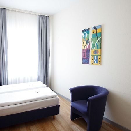 Senator Hotel Francfort-sur-le-Main Extérieur photo