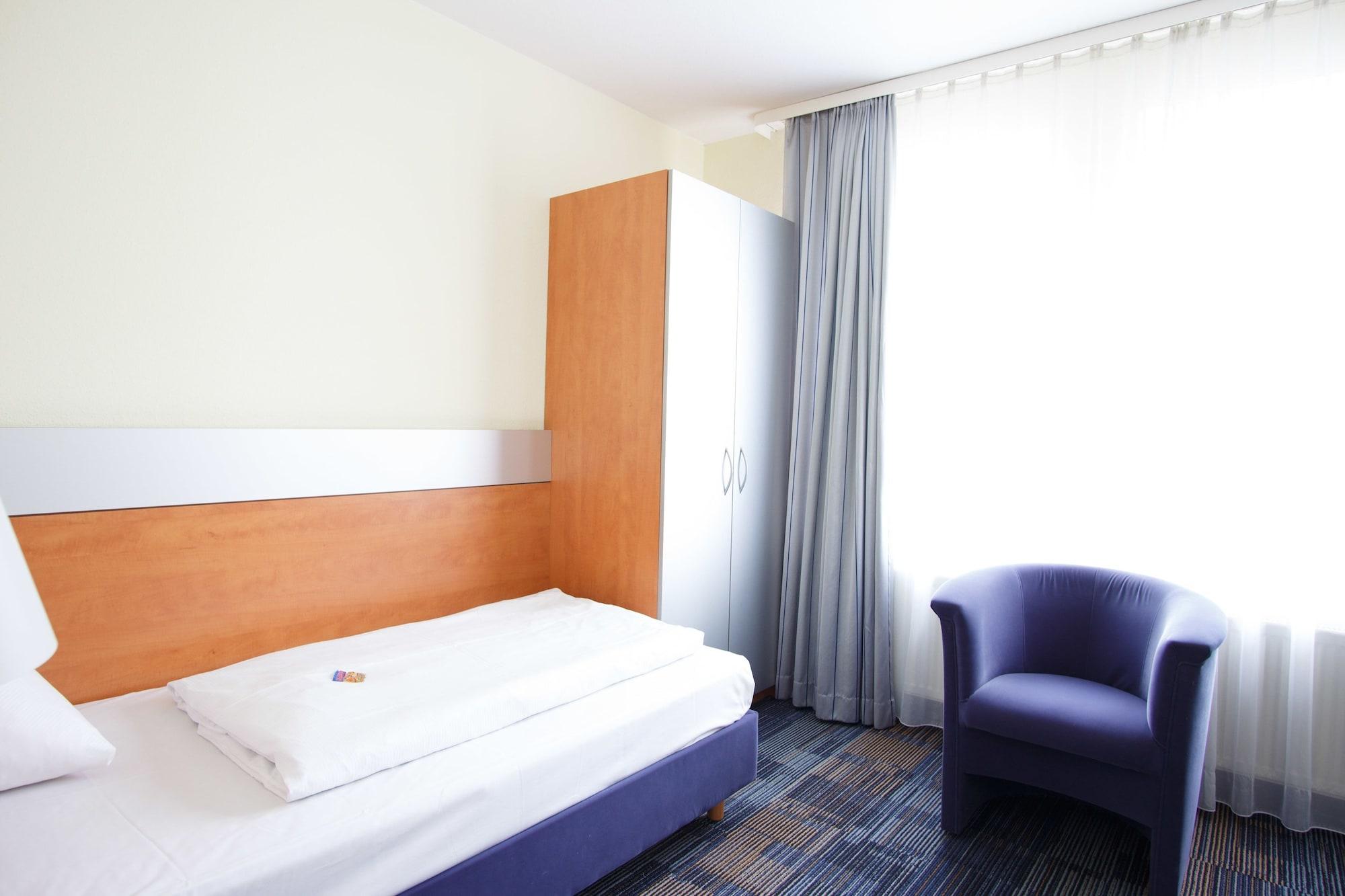 Senator Hotel Francfort-sur-le-Main Extérieur photo