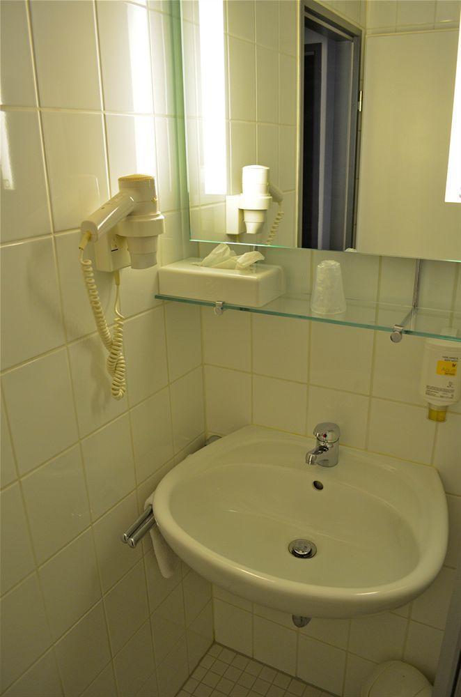 Senator Hotel Francfort-sur-le-Main Extérieur photo