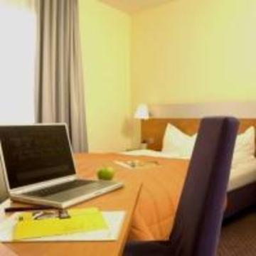 Senator Hotel Francfort-sur-le-Main Extérieur photo