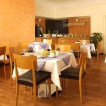 Senator Hotel Francfort-sur-le-Main Extérieur photo